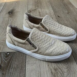 J/SLIDES Beige Snake Zipster Leather Sneaker
